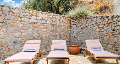 Villa in Pera Melana Near Kissakas Beach