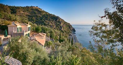 Villa in Pera Melana Near Kissakas Beach