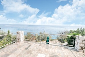 Villa | View from property - Villa in Pera Melana Near Kissakas Beach (South Kynouria)