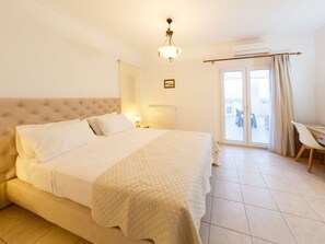 Villa | 4 Schlafzimmer, individuell eingerichtet, Bügeleisen/Bügelbrett