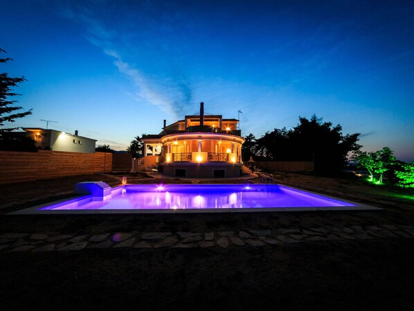 Villa | Pool