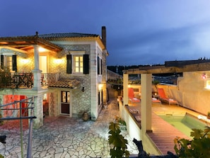Exterior - Cozy Villa in Loucha with Hot Tub (Zakynthos)