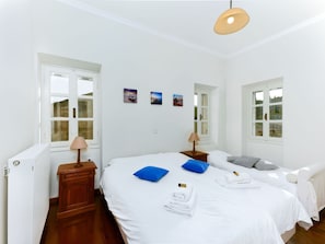 2 bedrooms, individually furnished, iron/ironing board - Cozy Villa in Loucha with Hot Tub (Zakynthos)
