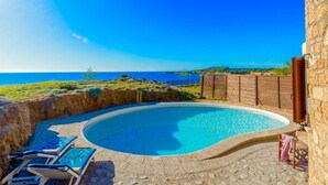 Pool - Boutique Villa in Zakynthos With Pool and Parasol (Zakynthos)