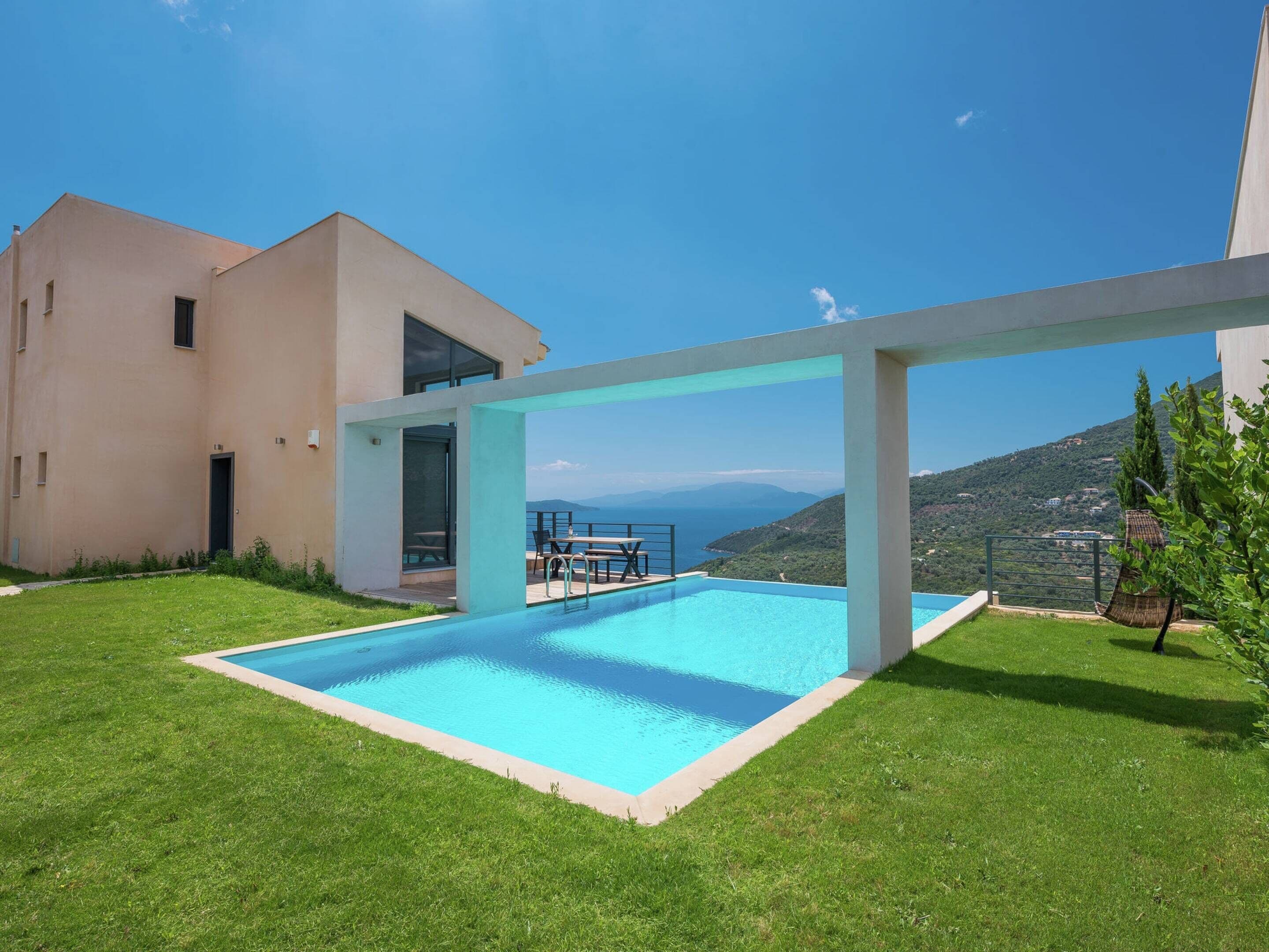 Villa | Pool | Indoor pool, outdoor pool