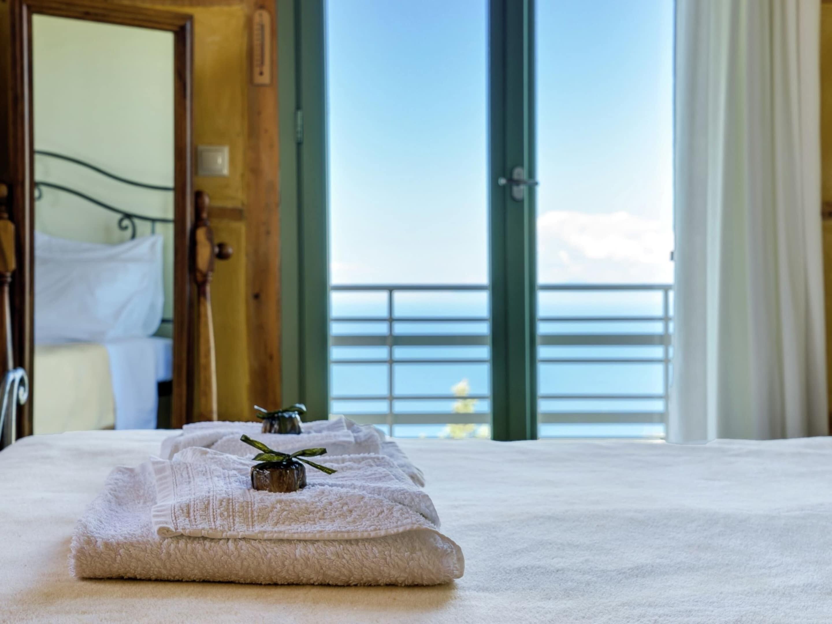 Villa | 4 bedrooms, individually furnished, iron/ironing board, bed sheets