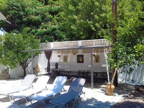 Nice Villa on the Beach, Near the Sea
