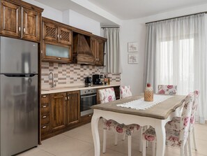 Private kitchen - New Beautiful Complex With Villas and App, bBg Pool, Stunning Views, SW Crete (Faistos)