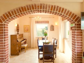 Dining - Peaceful Villa on Kamilari With Pool and Sun Lounger (Faistos)