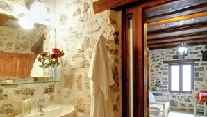 Unclassified image, 5 of 20, button - Greek Style Villa in Crete (Agios Nikolaos)