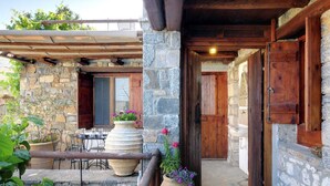 Unclassified image, 4 of 20, button - Greek Style Villa in Crete (Agios Nikolaos)