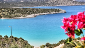 Beach - Stunning Apartment in Agios Nikolaos Near Beach (Agios Nikolaos)