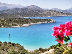Beach - Stunning Apartment in Agios Nikolaos Near Beach (Agios Nikolaos)