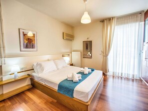 Villa | 3 bedrooms, individually furnished