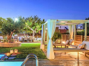 Villa | Pool | Indoor pool, outdoor pool - Luxurious Villa With Swimming Pool in Kavallos Greece (Apokoronas)