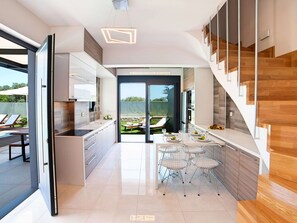Villa | Dapur peribadi | Kerusi tinggi 