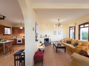 Villa | Private kitchen - Restful Villa in Plaka With Private Pool, Roof Terrace, BBQ (Apokoronas)