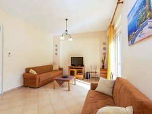 Villa | Vardagsrum | Tv
