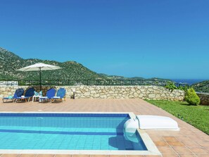 Villa | Pool