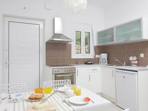 House | Private kitchen