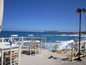 Villa | Restaurantes