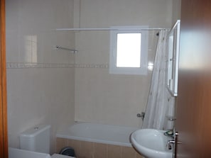 Shower, towels