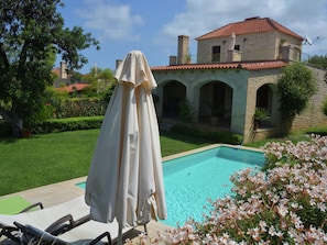 Exterior - Quaint Villa in Prines Crete With Swimming Pool (Rethymno)