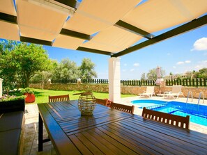 Exterior - Lovely Villa in Kirianna with Private Pool & Garden near Sea (Rethymno)