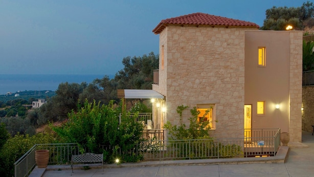 Exterior - Light Filled Villa in Maroulas Crete With Private Pool (Rethymno)