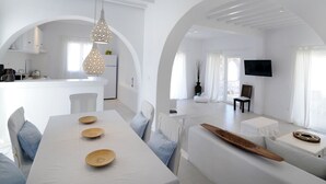 Dining - Beautiful Villa, 50 m From Beach and Close to Other Beautiful Beaches on Mykonos (Mykonos)