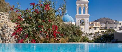 Villa | Pool | Indoor pool, outdoor pool