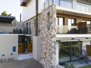Exterior - Beautiful Luxury Villa Near Coast, Pool, Beautiful sea View, Near Town Rhodes (Rhodes)