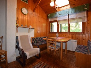 Dining - Restful Holiday Home in Vrbovsko (Vrbovsko)