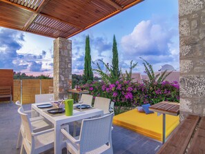 Villa | Balcony - Newly-built Villa in Loutra With Private Pool, Garden, BBQ (Rethymno)