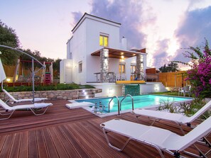 Exterior - Newly-built Villa in Loutra With Private Pool, Garden, BBQ (Rethymno)