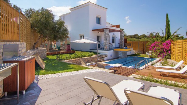 Exterior - Newly-built Villa in Loutra With Private Pool, Garden, BBQ (Rethymno)