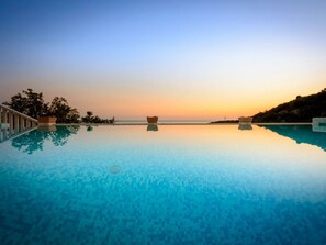Outdoor pool - Exclusive Villa With Private Pool, Fenced Property and Garden Near Dubrovnik (Zupa dubrovacka)