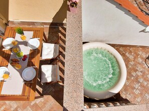 House | Balcony