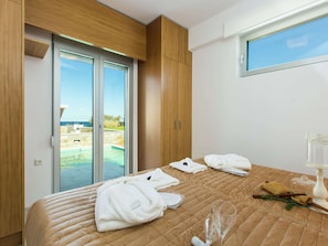 Villa | 2 habitaciones, muebles diferentes y ropa de cama 