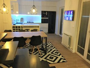 Dining - Alluring Apartment in Zaton near Sea (Nin)