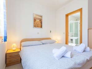 Apartment | 2 Schlafzimmer, individuell eingerichtet