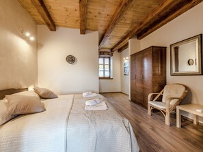 Villa | 5 Schlafzimmer, individuell eingerichtet, Bügeleisen/Bügelbrett