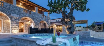 Villa in Sukosan With Pool Near the Sea