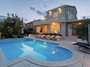 Βίλα | Εξωτερικοί χώροι