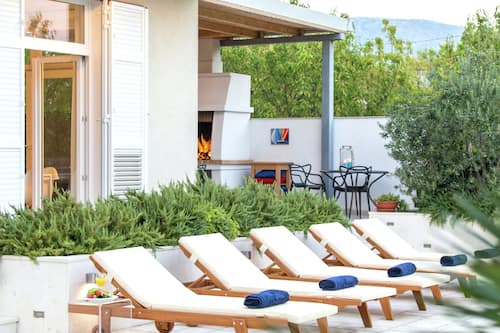 Villa | Pool | Indoor pool, outdoor pool