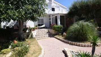 Apartment | Exterior