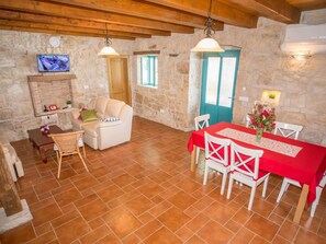 Villa | Restauración