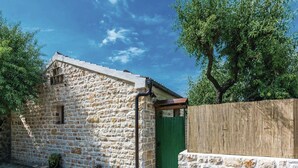 Reception - Modern Holiday Home in Budak With Private Pool (Stankovci)