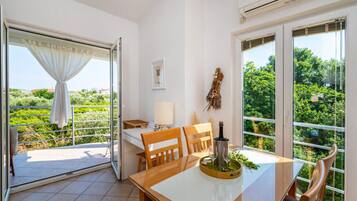 Rumah | Tempat makan