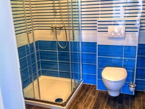 Apartment | Bathroom